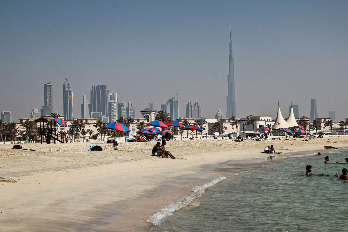 1200px-Dubai_beach_1